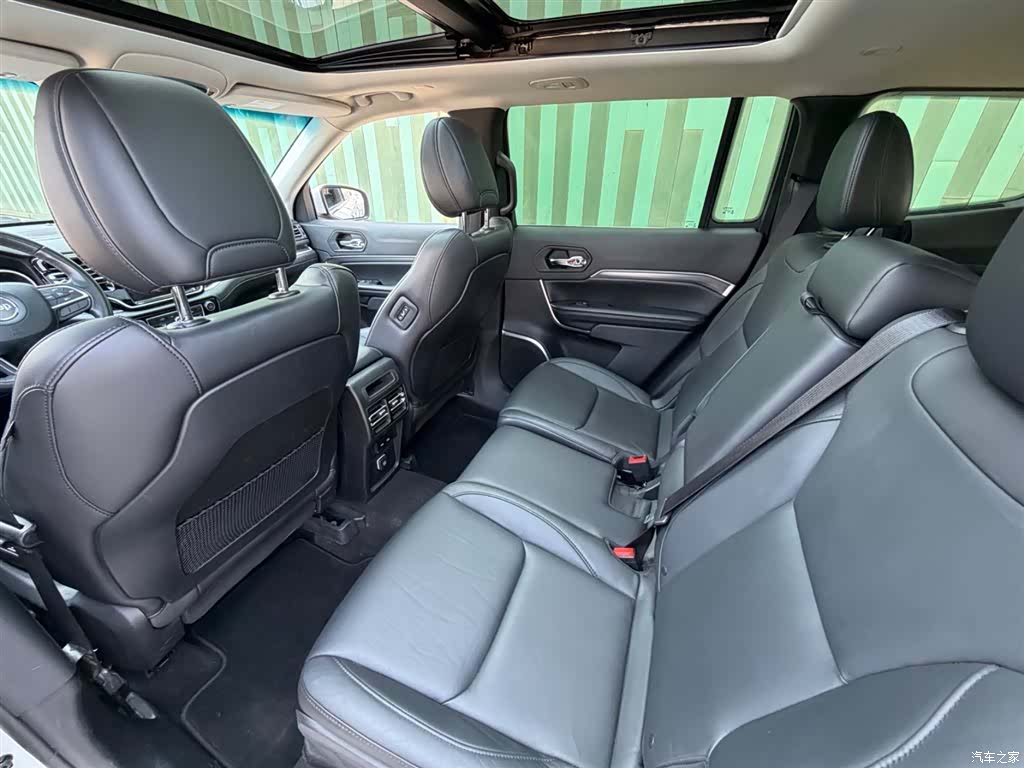 Jeep V, 2019 8
