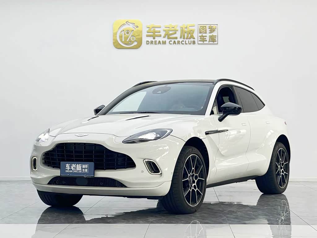 Aston Martin DBX
