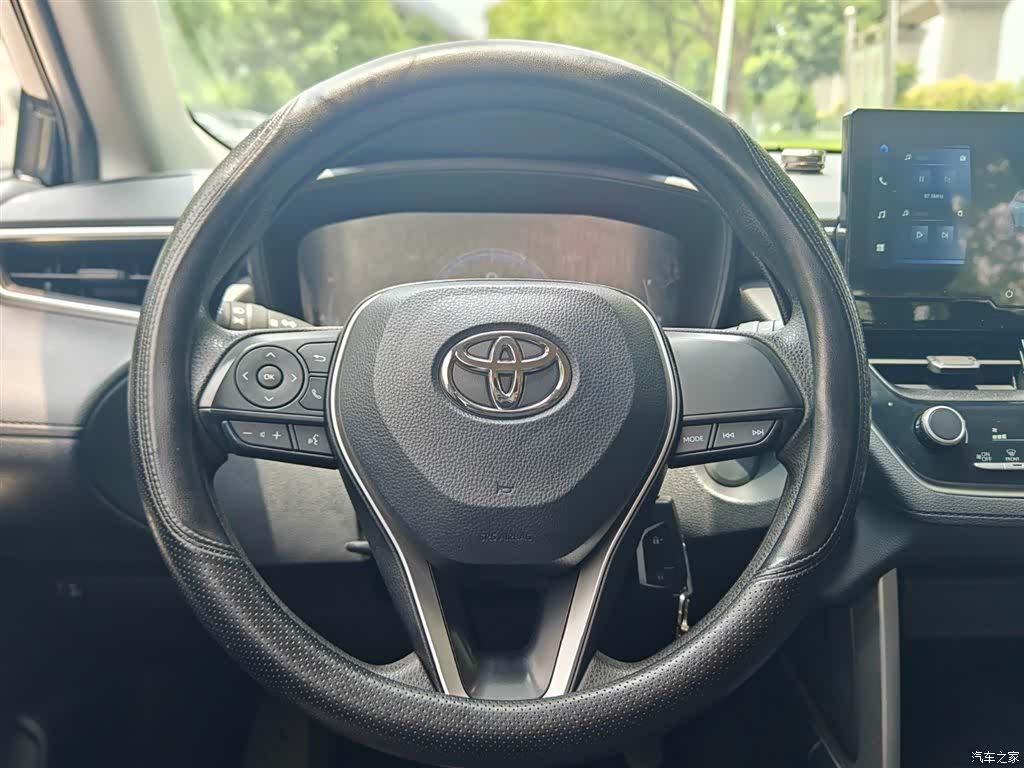 Toyota Frontlander, 2024 15