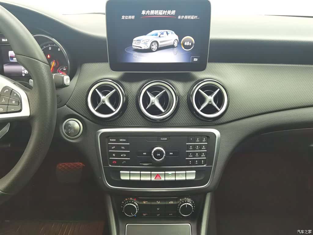 Mercedes-Benz GLA, 2019 12