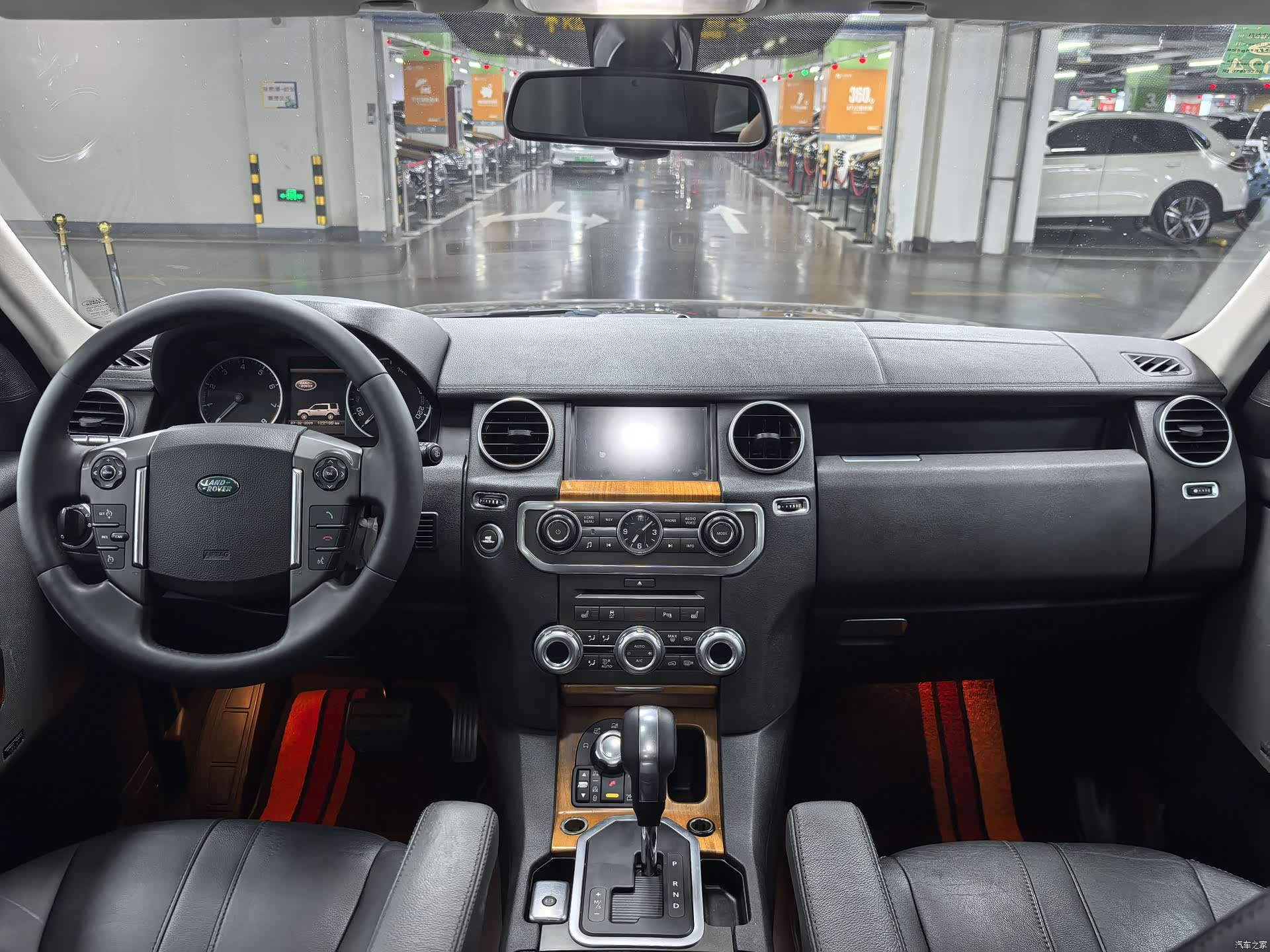 Land Rover Discovery, 2011 8