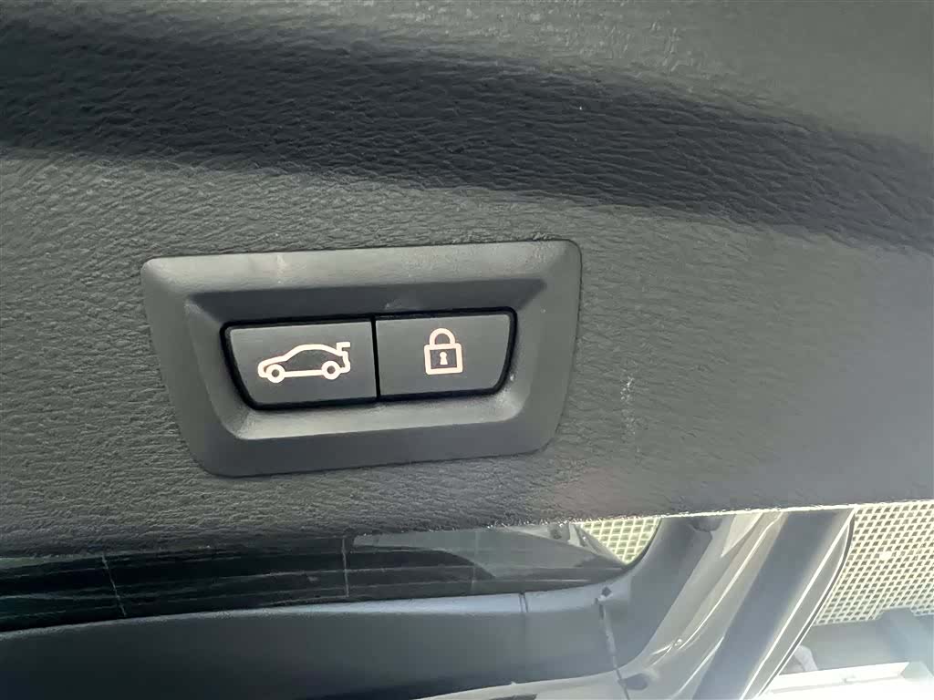 BMW X2, 2023 24