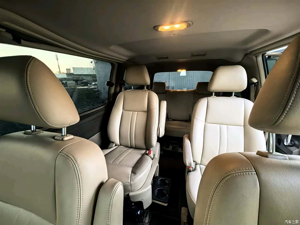 Buick GL8, 2013 10