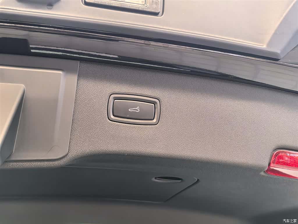 Porsche Cayenne, 2025 18