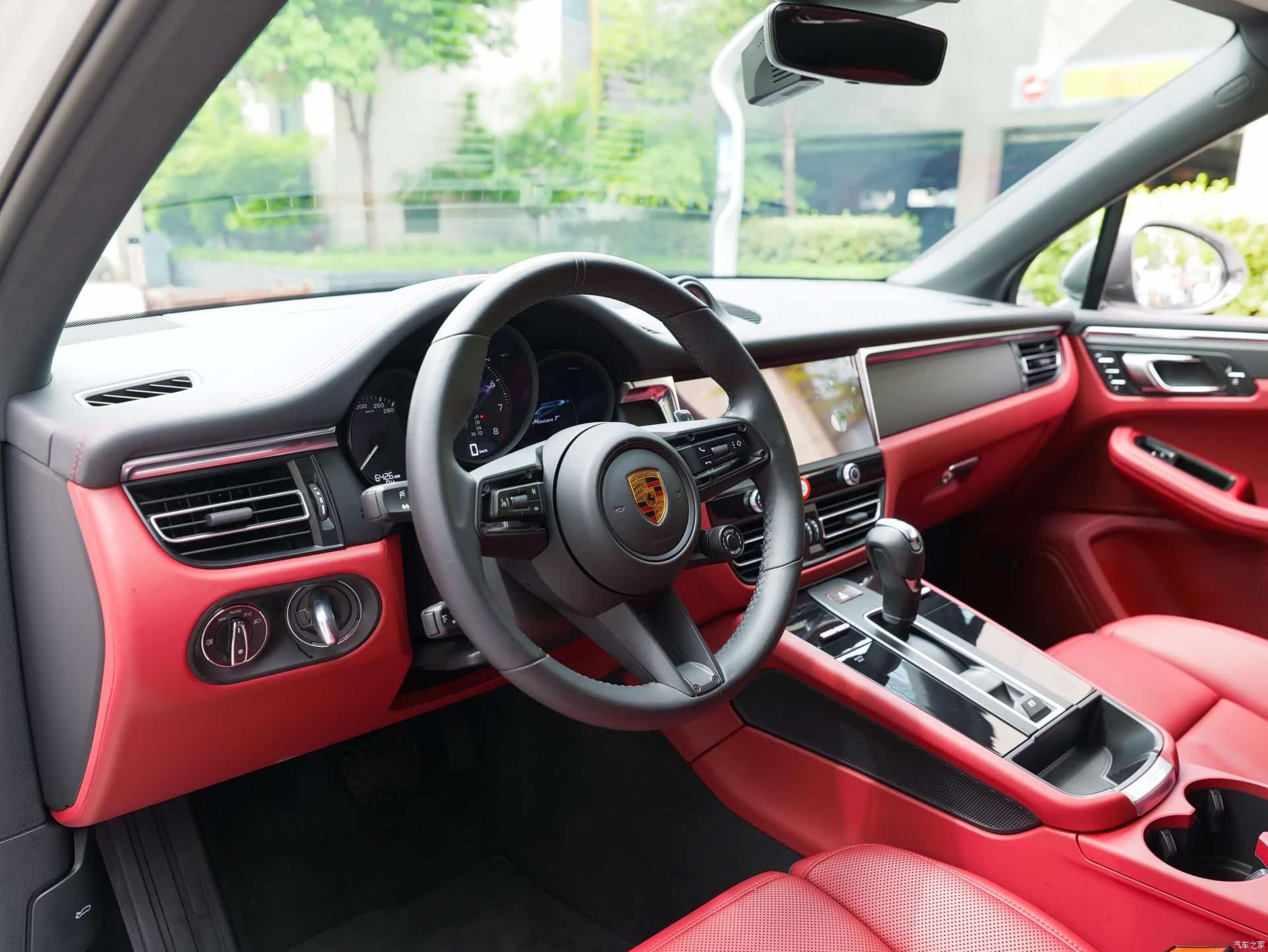 Porsche Macan, 2021 4