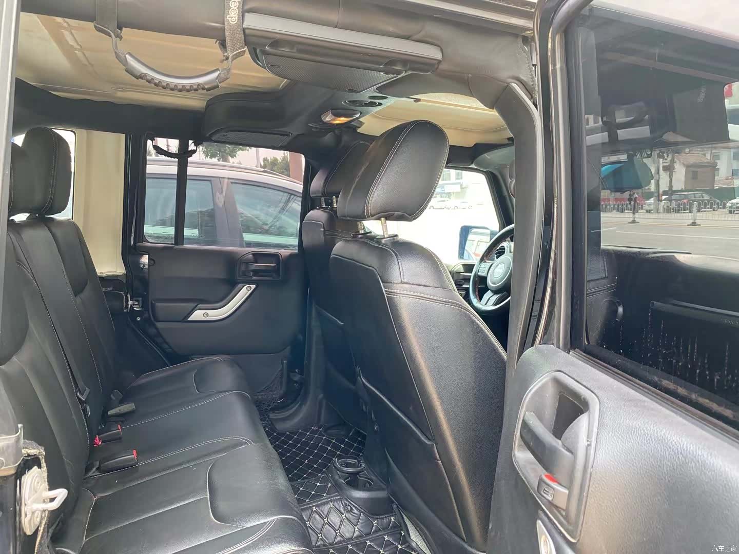 Jeep Wrangler, 2015 7