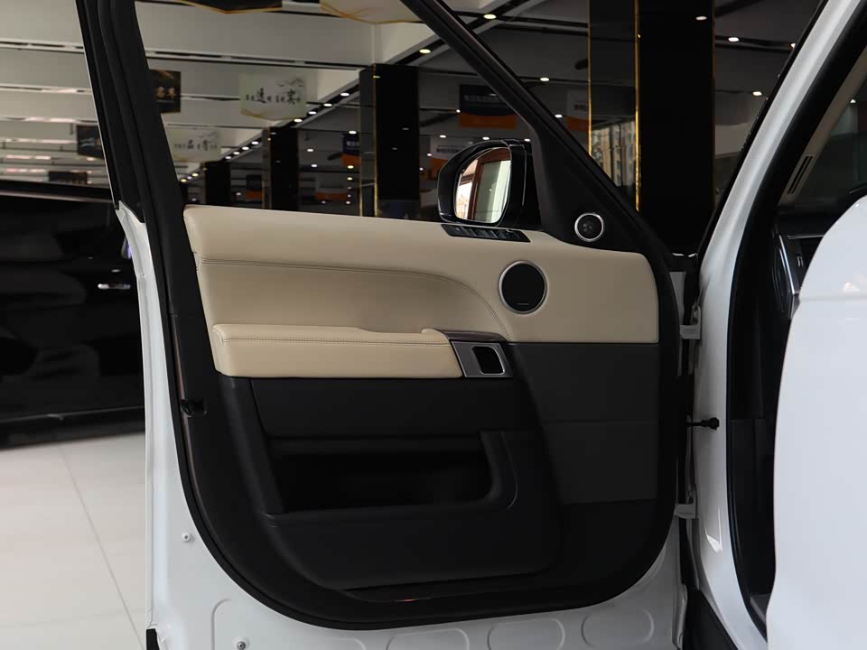 Land Rover Range Rover Sport Land Rover Range Rover Sport