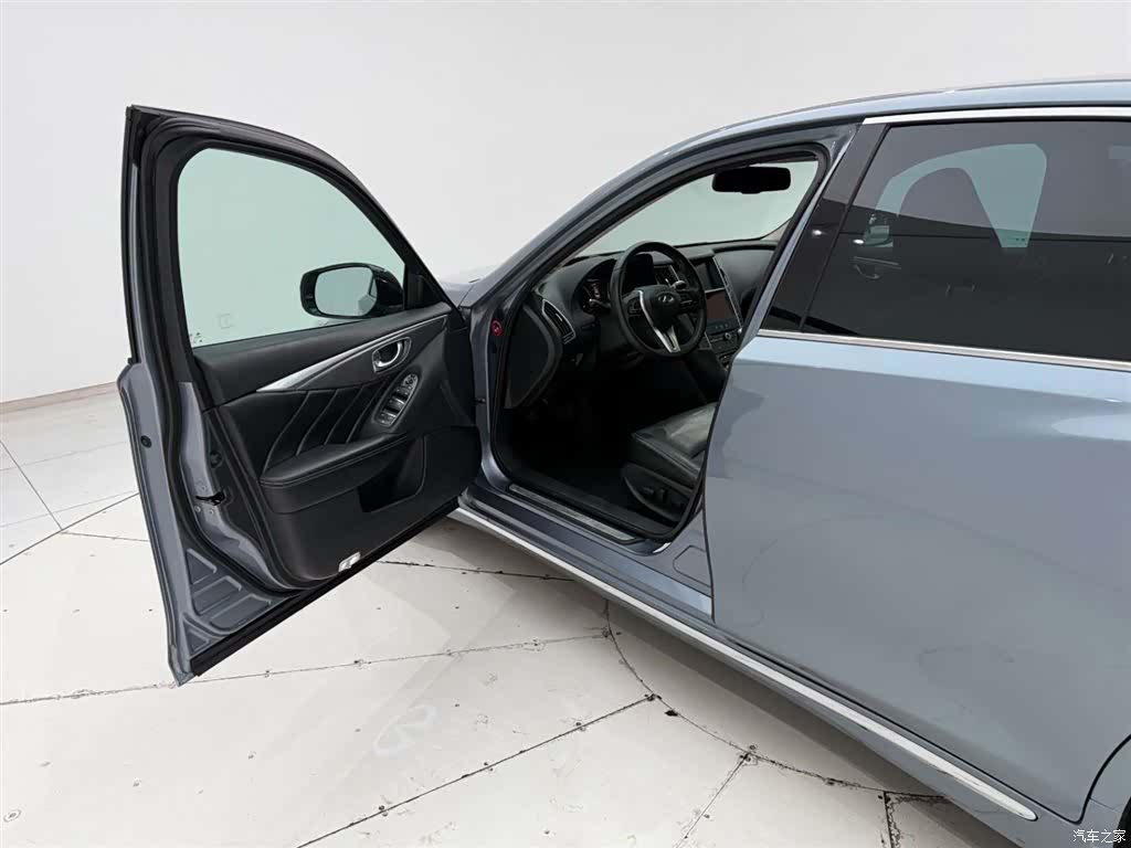 Infiniti Q50L, 2018 13
