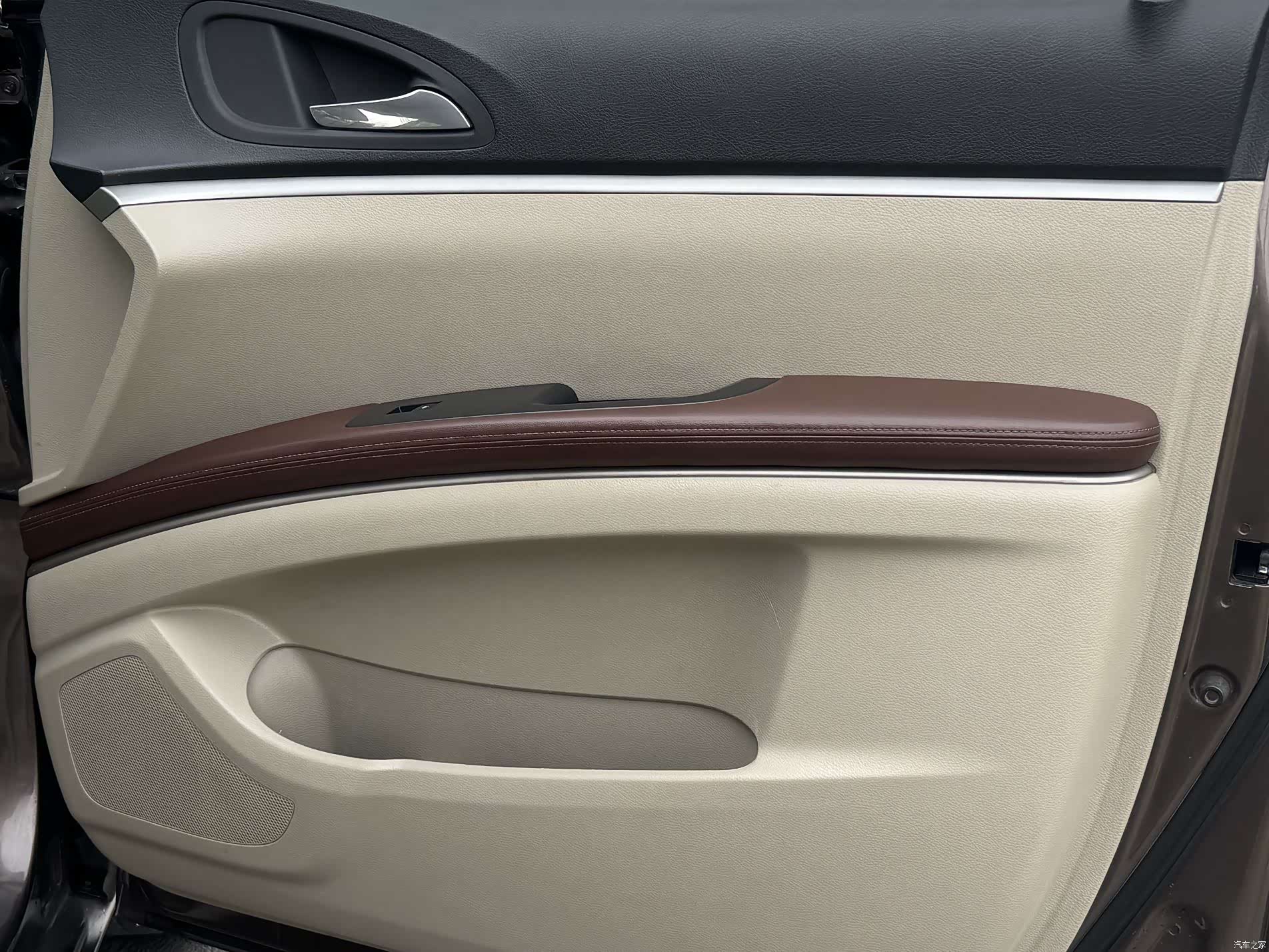 Buick GL8, 2015 14