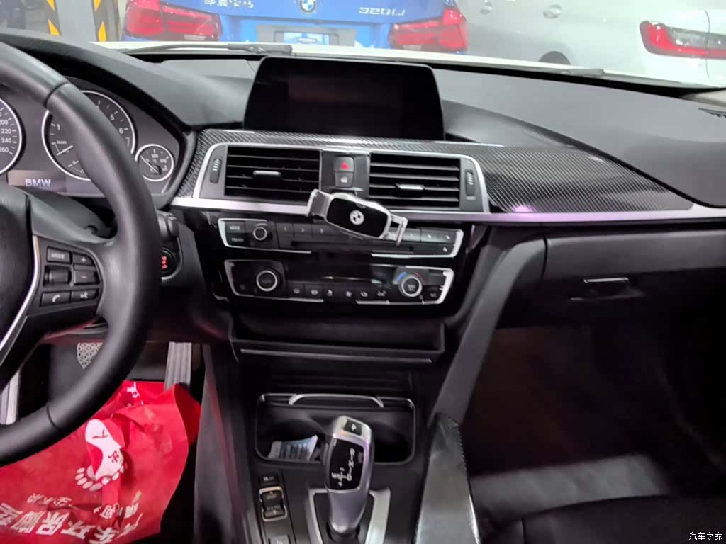 BMW 3 Series, 2016 13