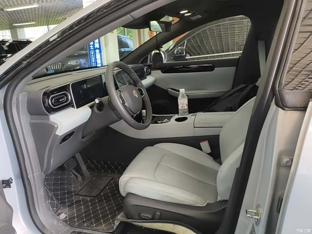 Leapmotor C01, 2023 15