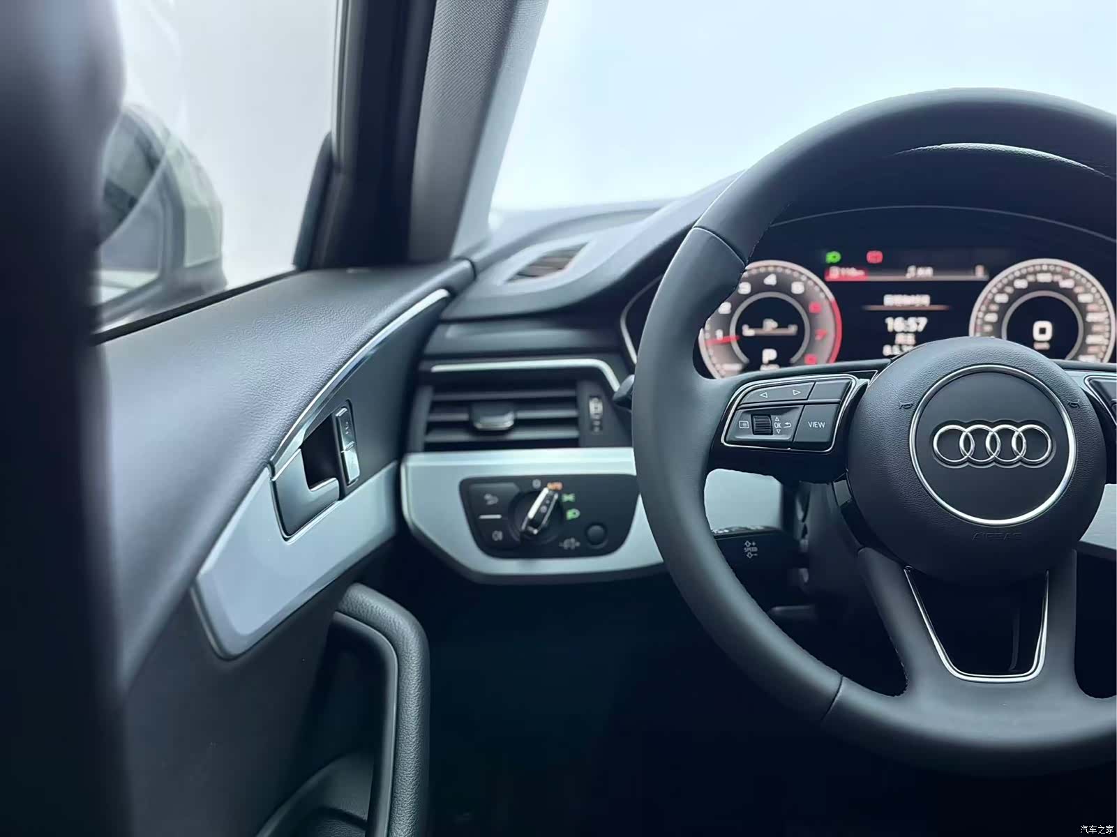 Audi A4L, 2024 15