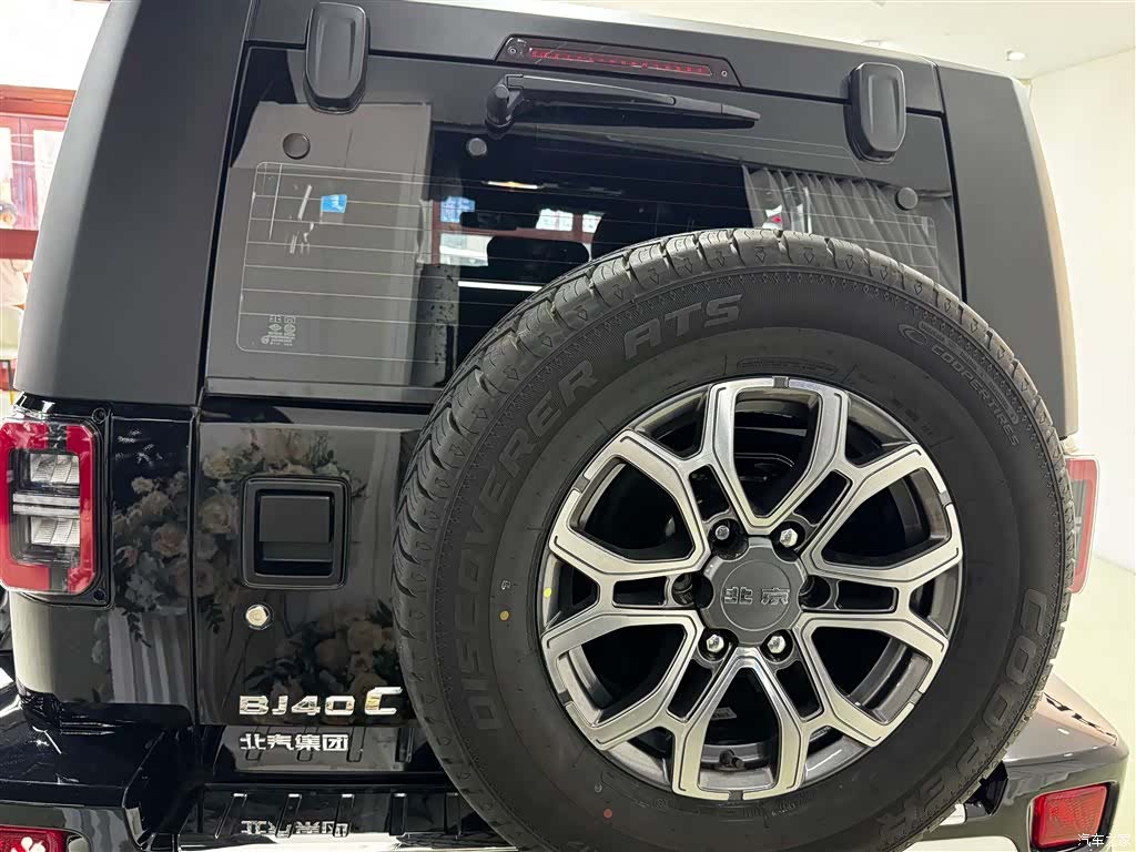 BAIC BJ40, 2023 13