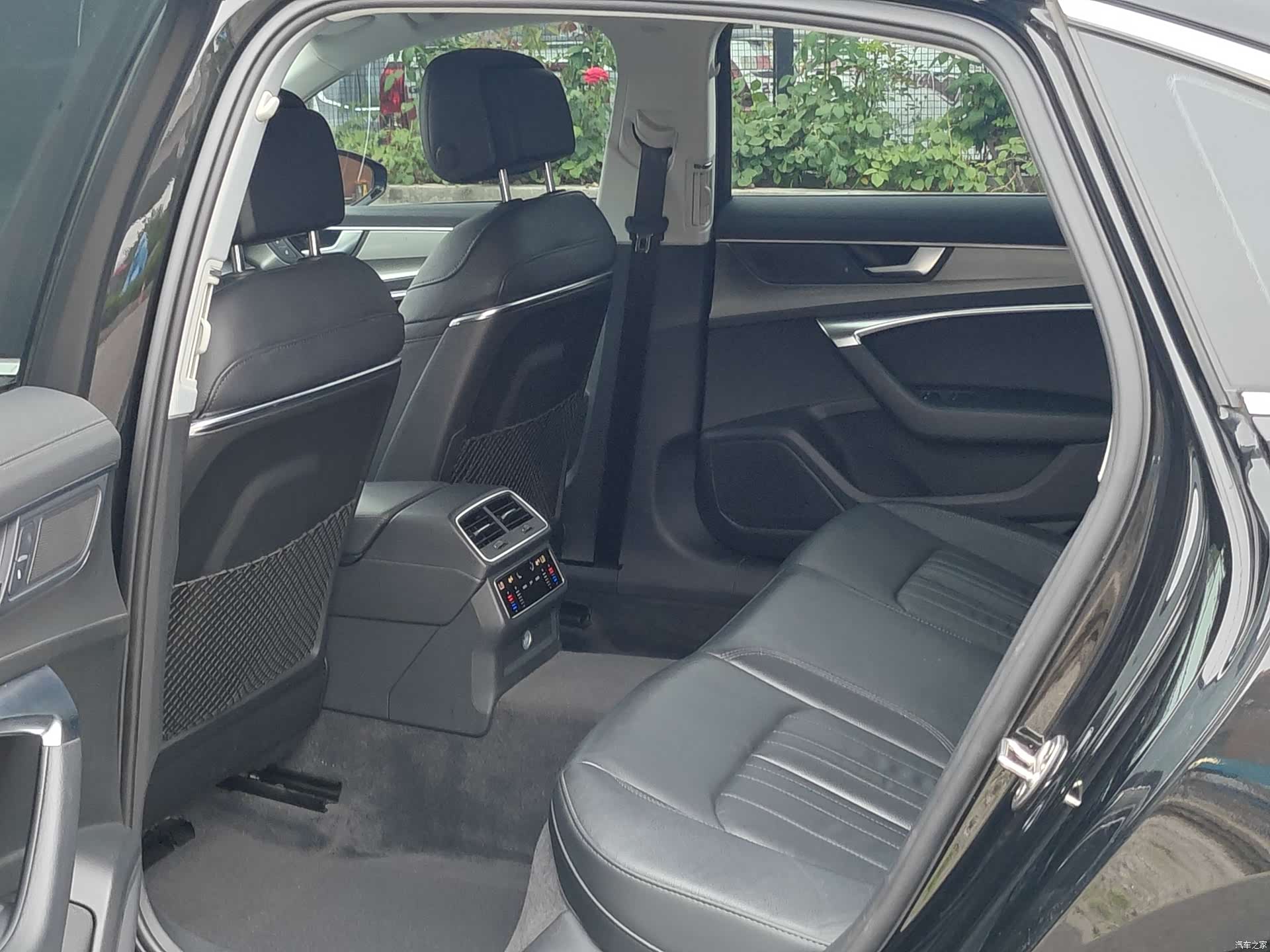Audi A6L, 2021 14