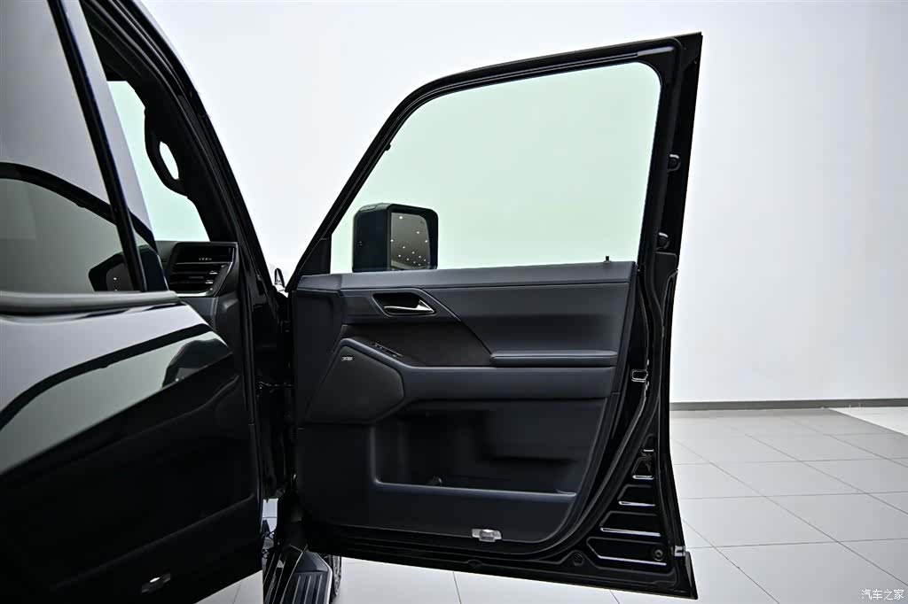 Lexus GX, 2025 20