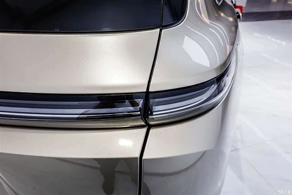 Li Auto L9, 2024 28
