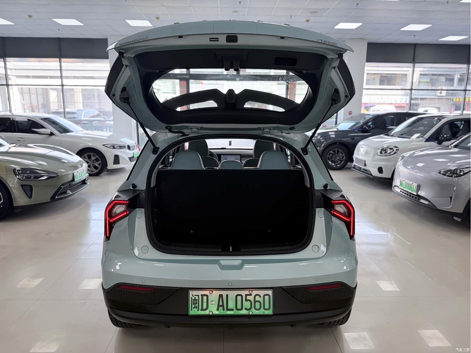Geely E, 2024 10