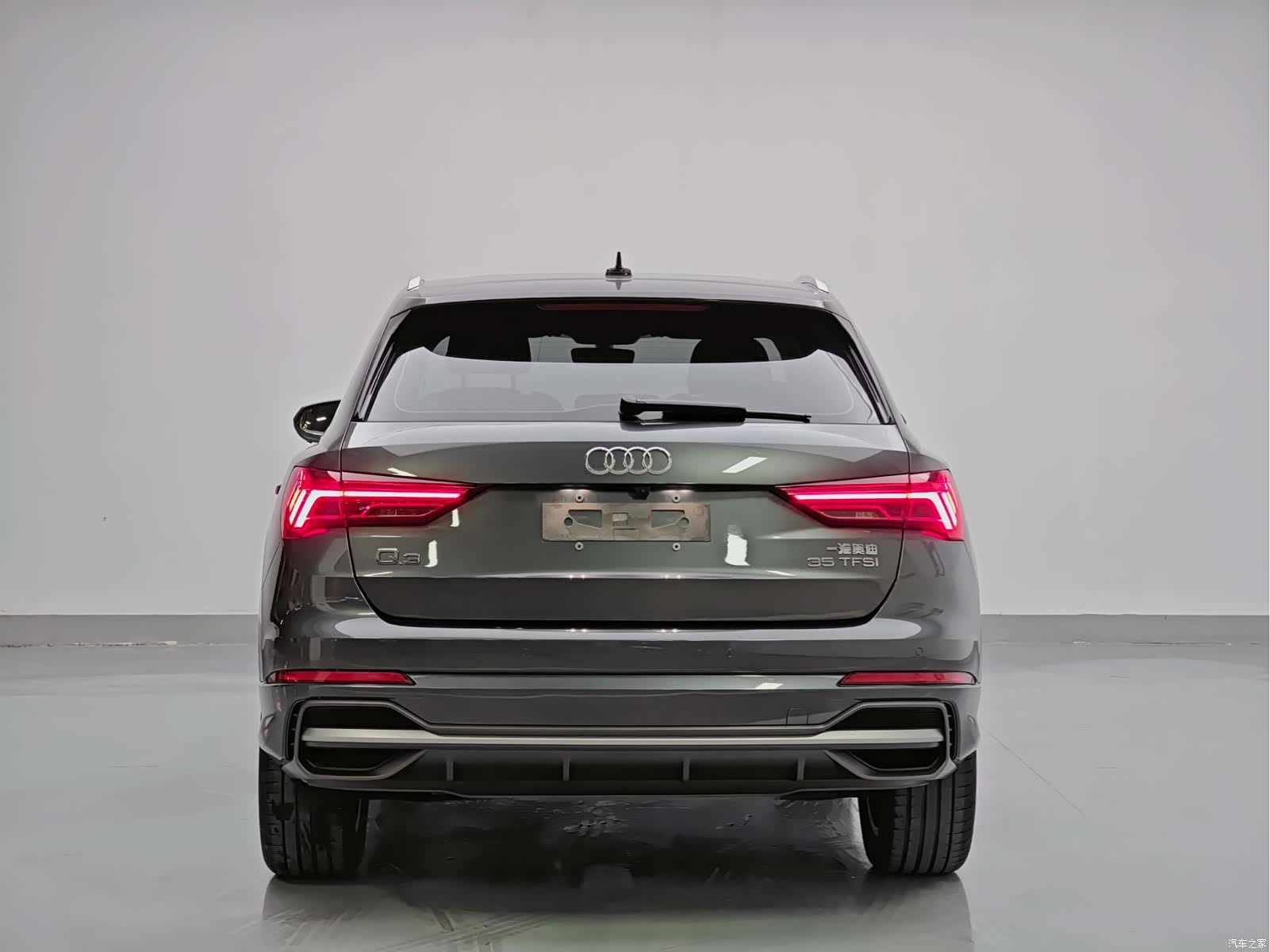 Audi Q3, 2023 все фото