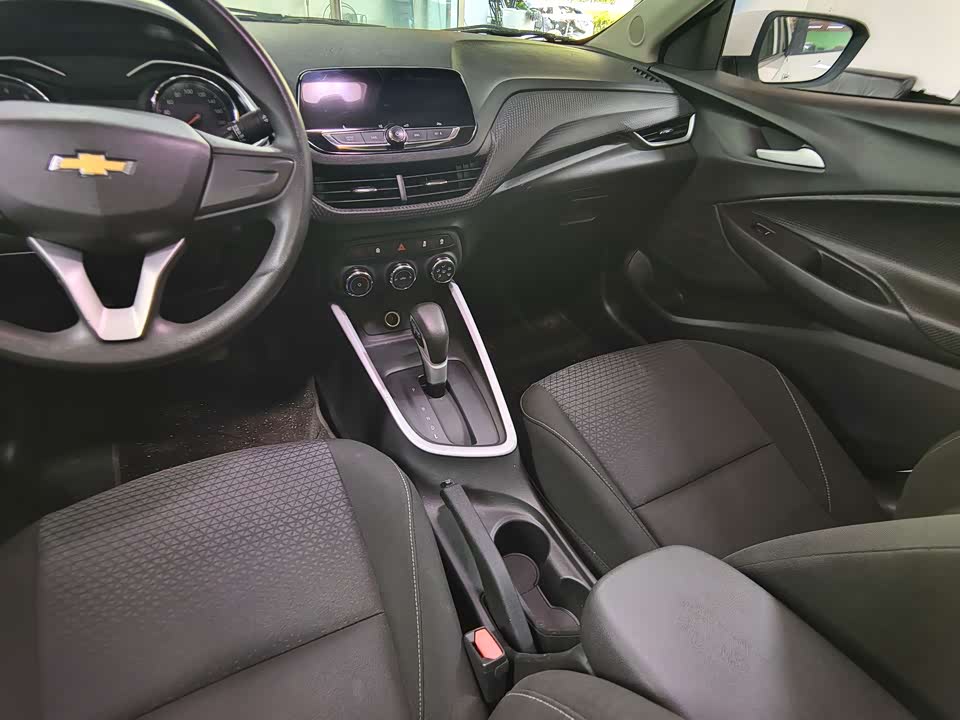 Chevrolet Kovoz Chevrolet Kovoz