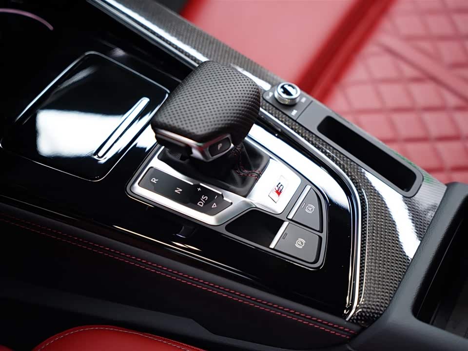 Audi S4 Audi S4