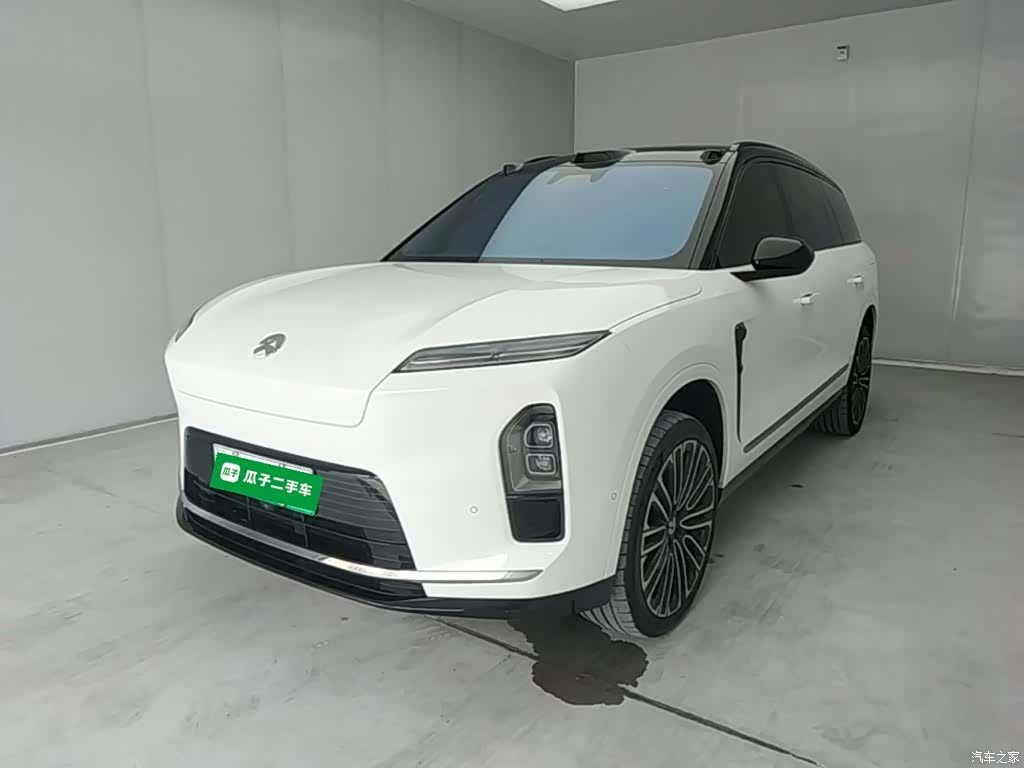 NIO ES8, 2025 1