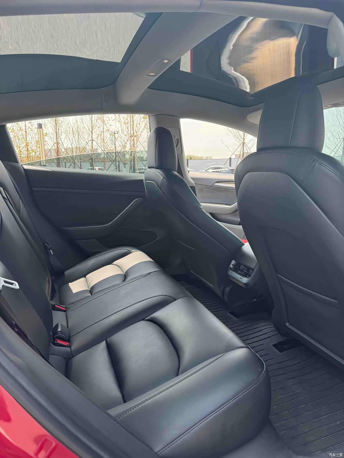 Tesla Model 3, 2021 6