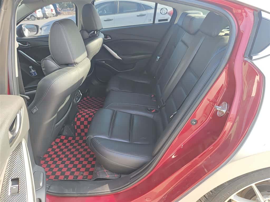 Mazda Atenza, 2017 16