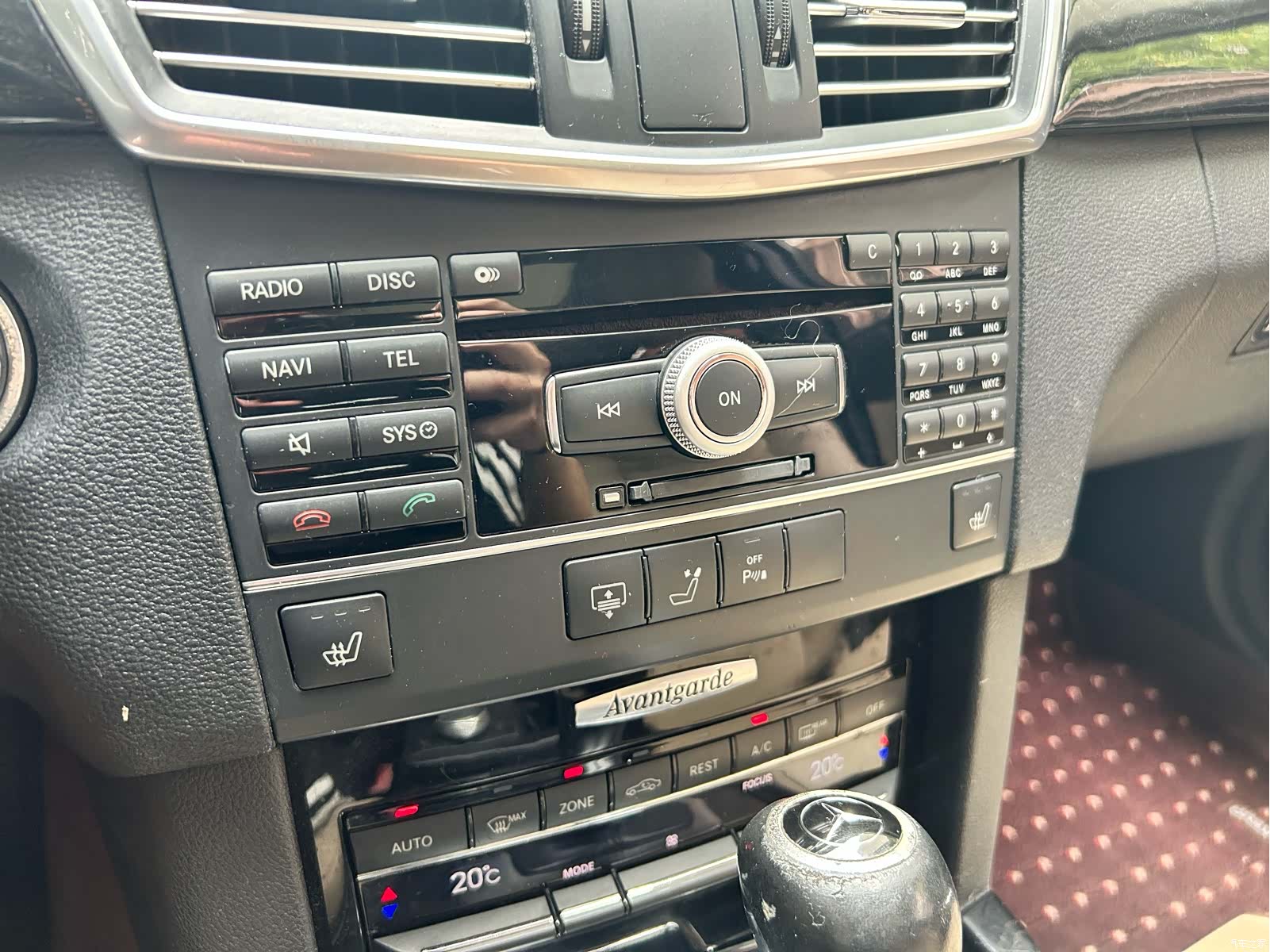 Mercedes-Benz E-Class, 2012 12