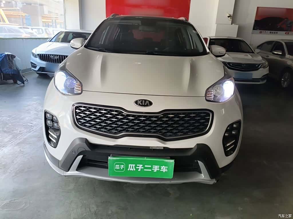 Kia KX5, 2016 3