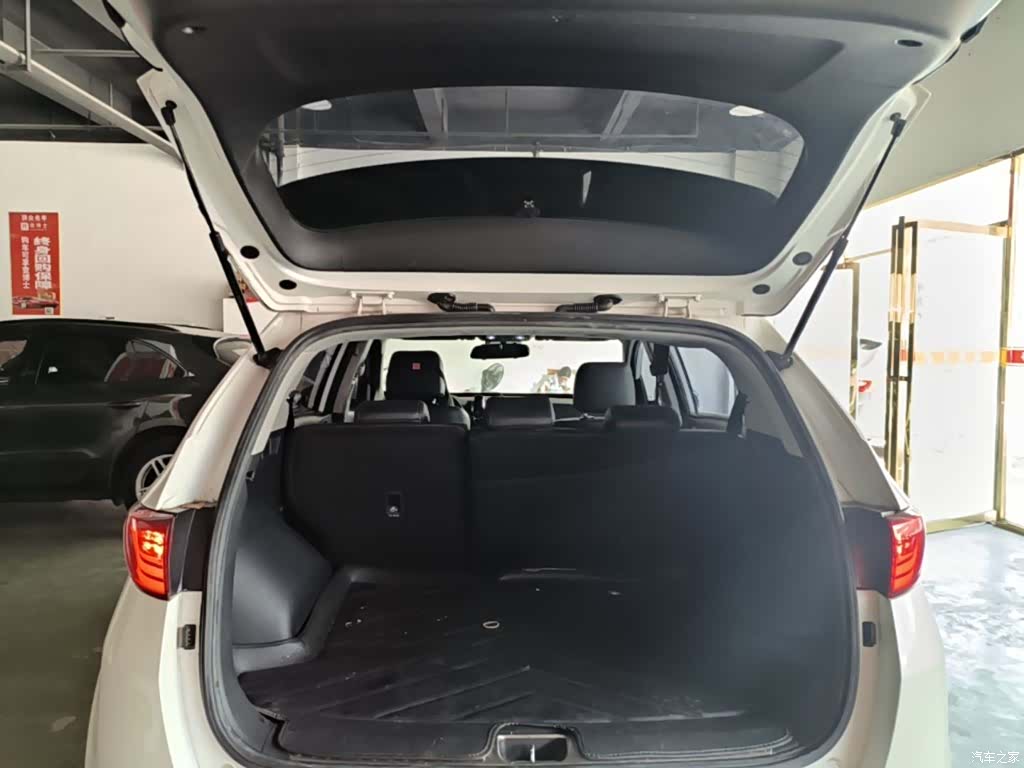 Kia KX5, 2016 19
