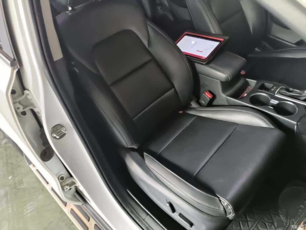 Kia KX5, 2016 25