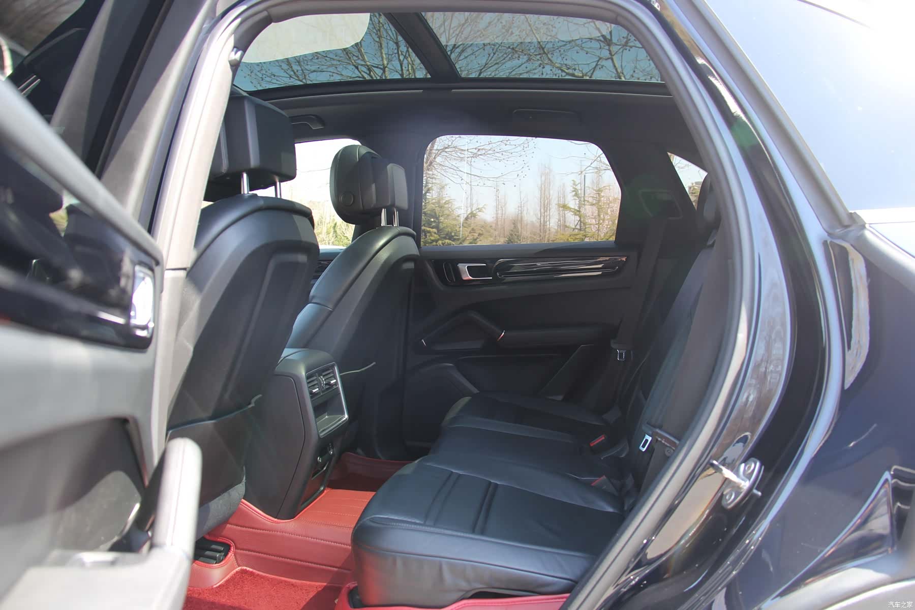 Porsche Cayenne, 2018 14