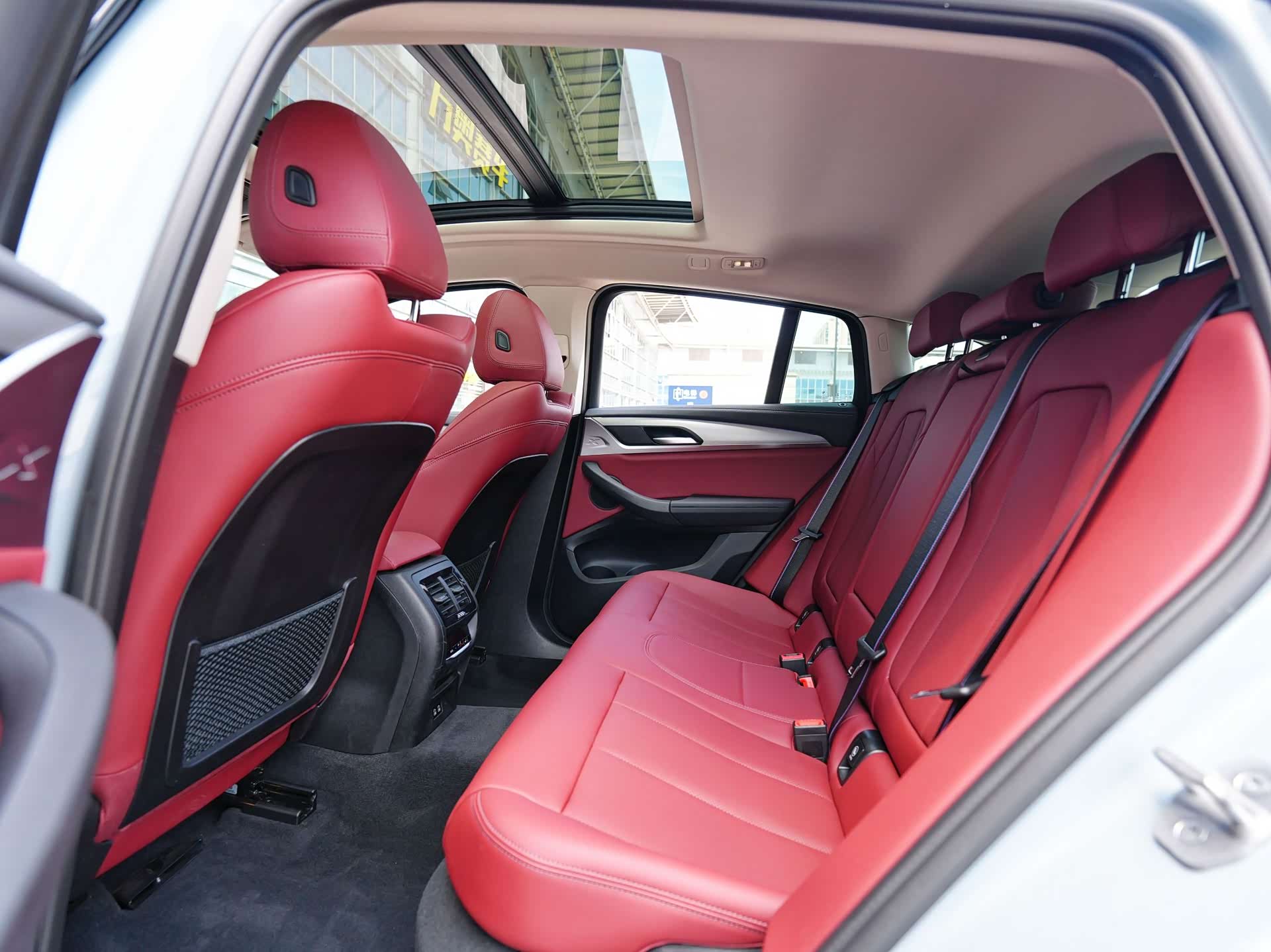 BMW X4, 2022 12