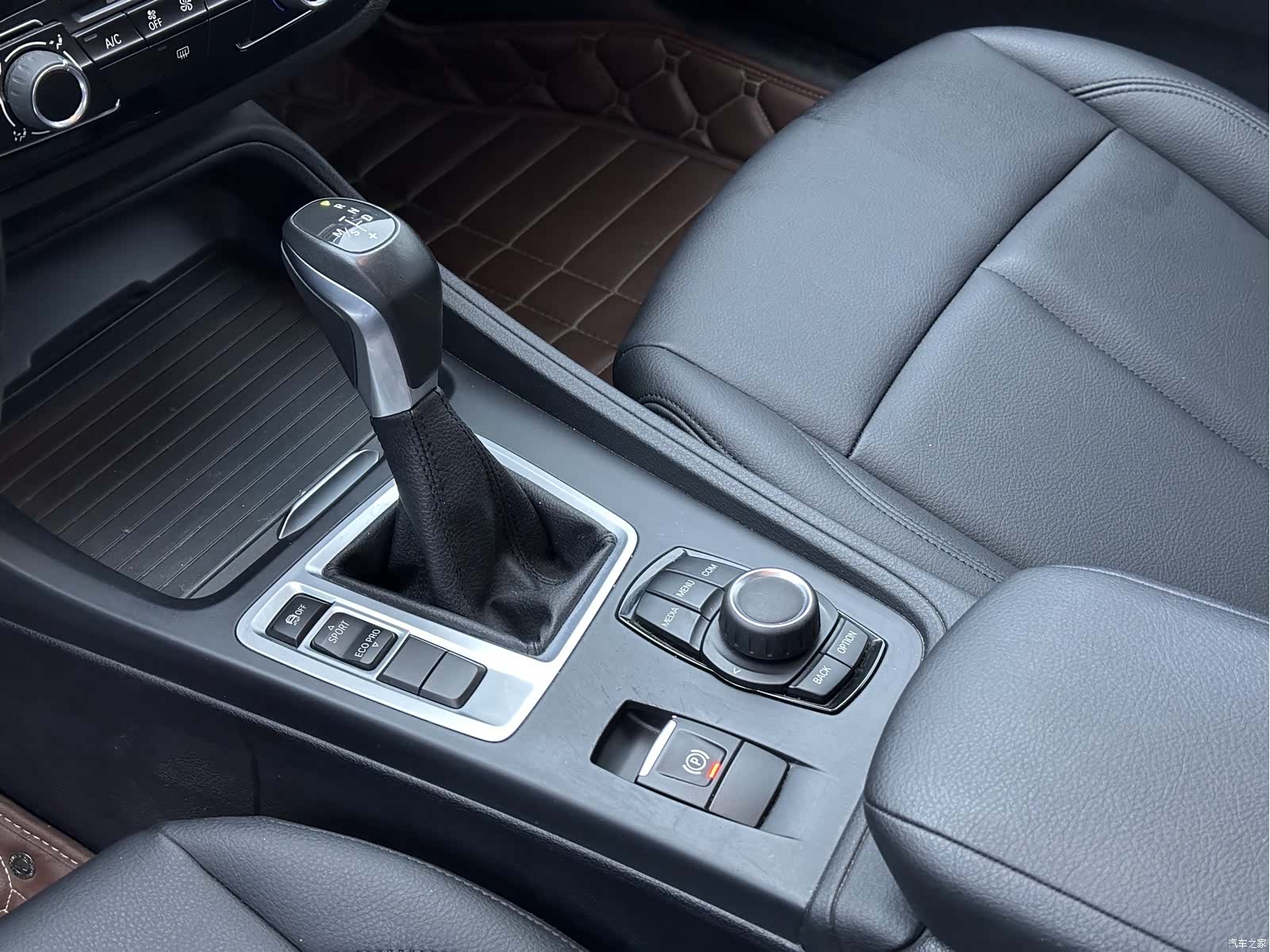 BMW 1 Series, 2019 10