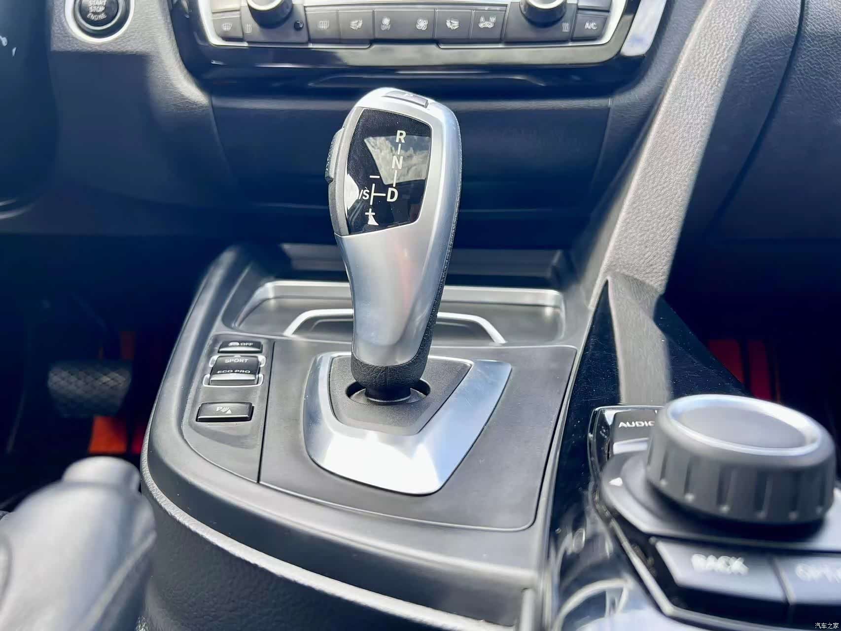 BMW 3 Series, 2016 14