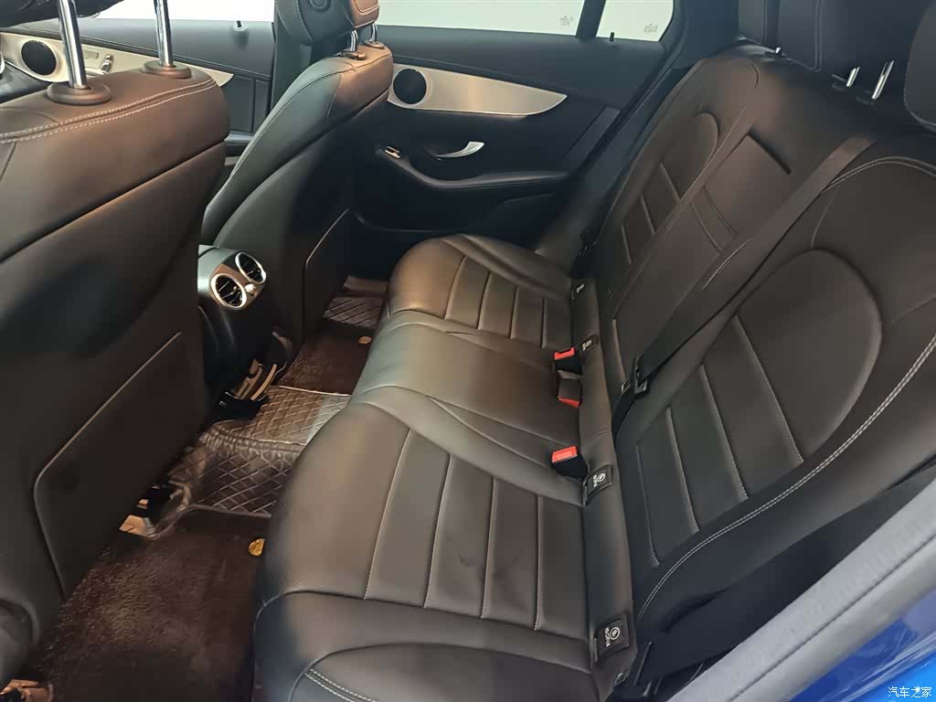 Mercedes-Benz GLC, 2023 13