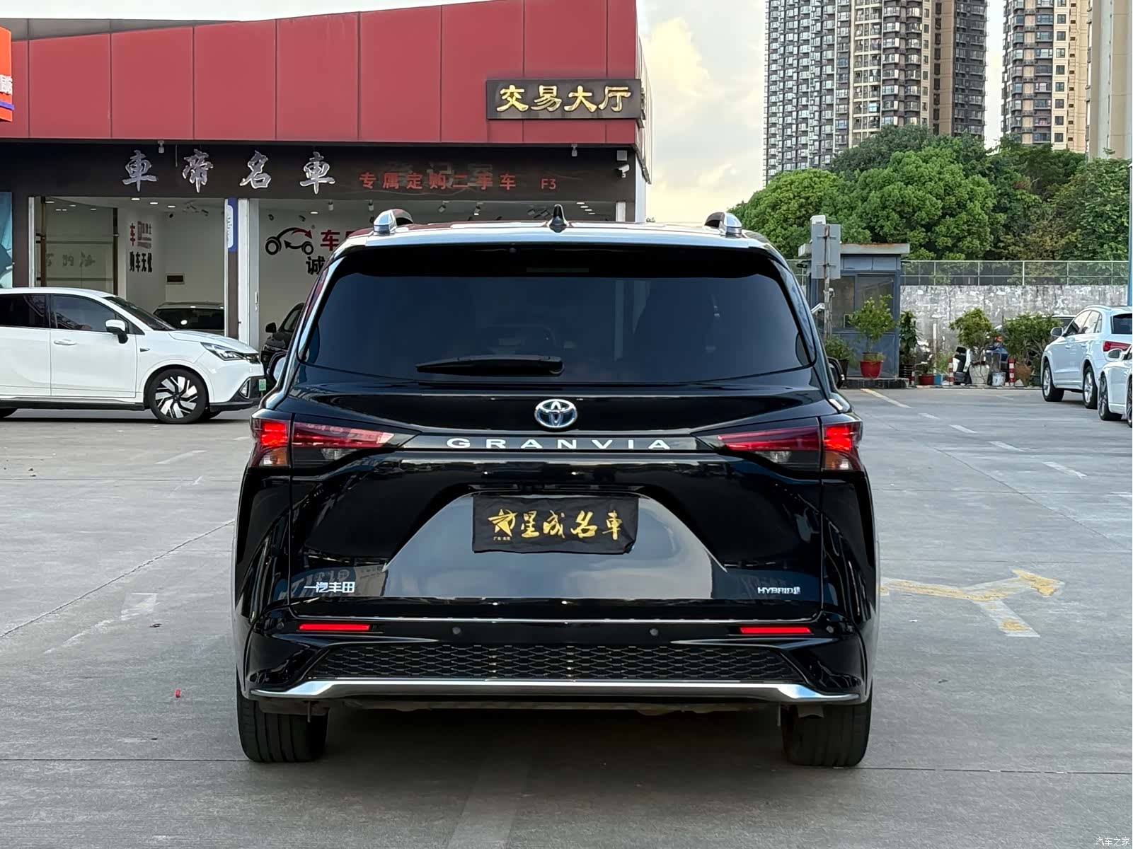 Toyota Granvia, 2024 20