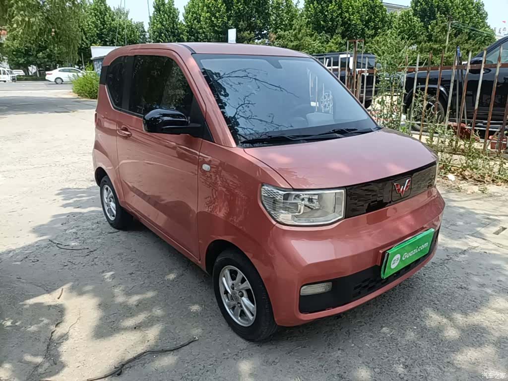 Wuling MINIEV, 2020 4