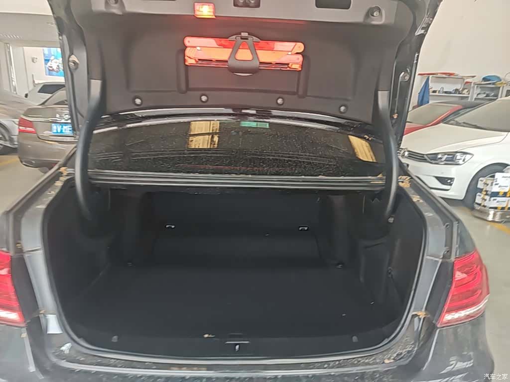 Mercedes-Benz E-Class, 2017 19