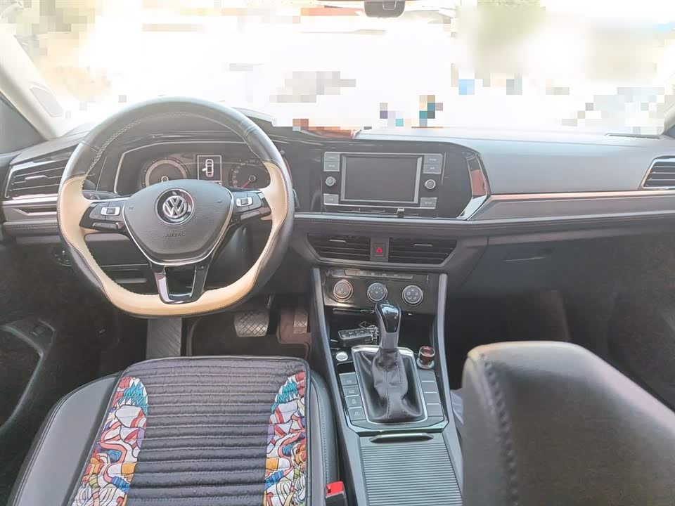 Volkswagen Sagitar