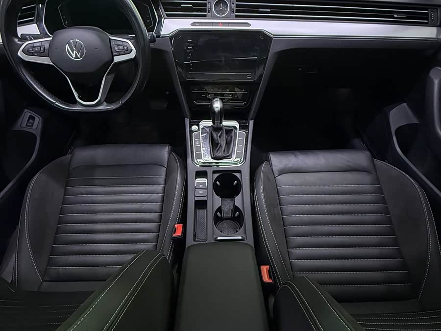 Volkswagen Magotan 2022, фото 17