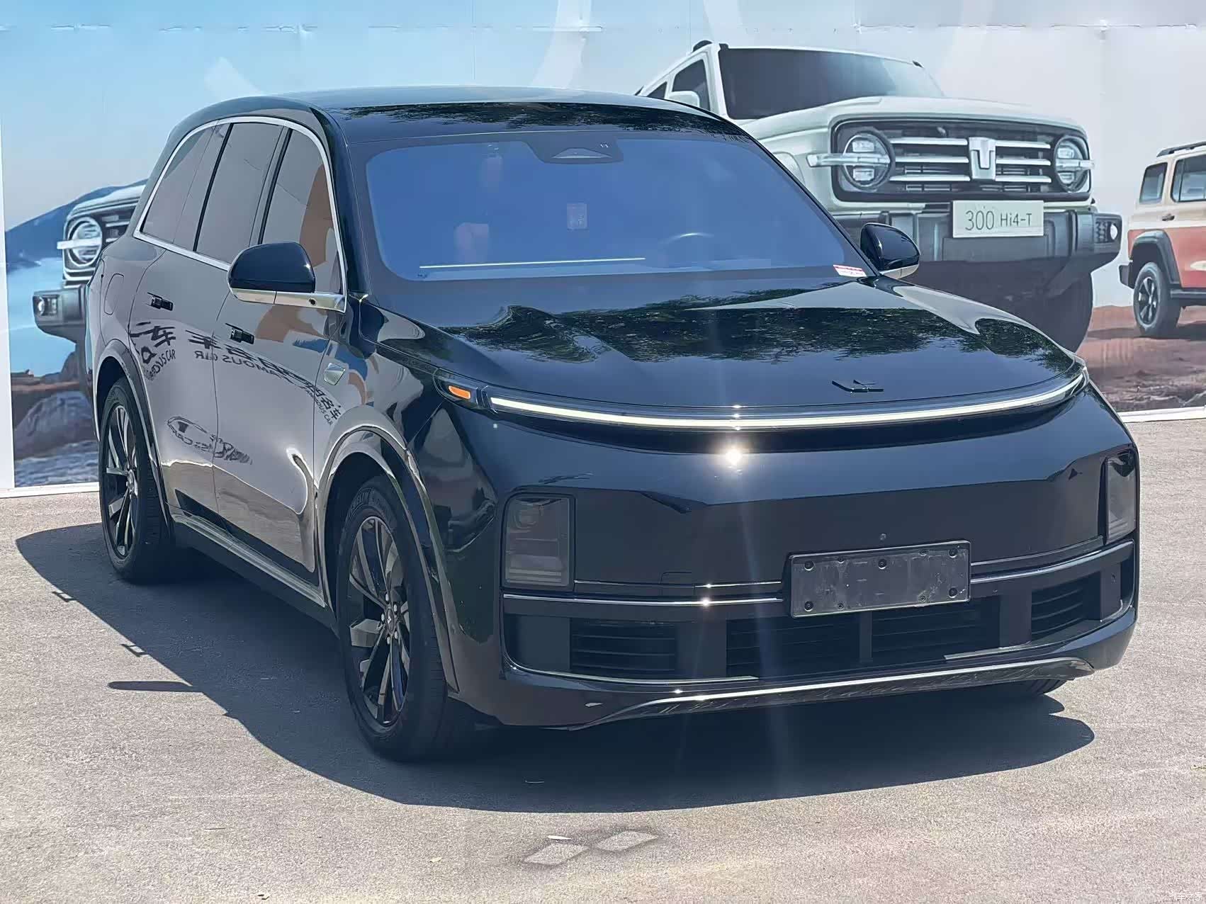Li Auto L8, 2023 3