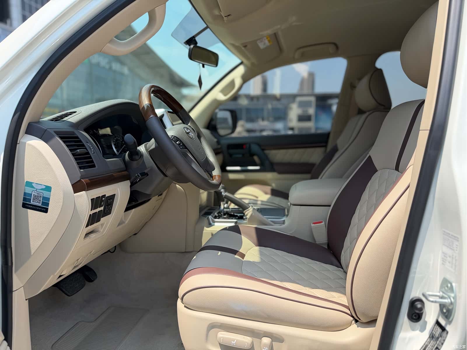 Toyota Land Cruiser, 2020 все фото