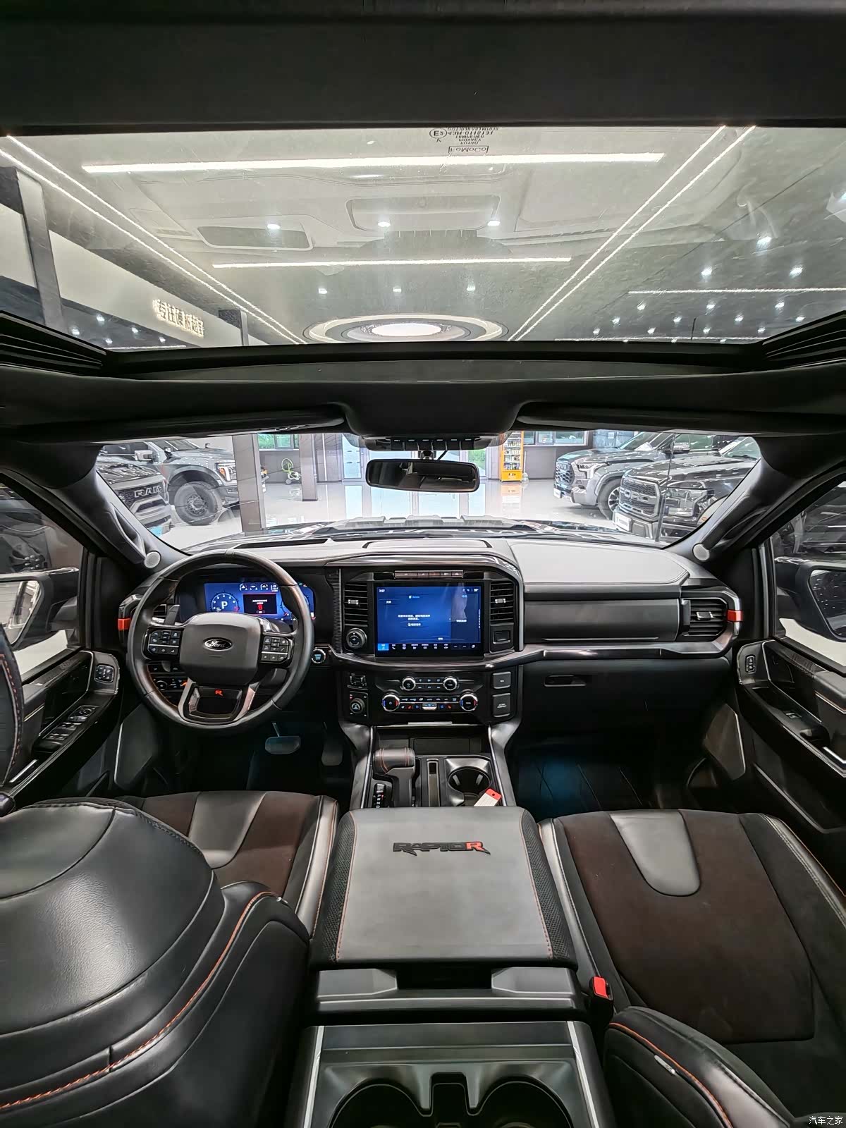 Ford F-150, 2024 все фото