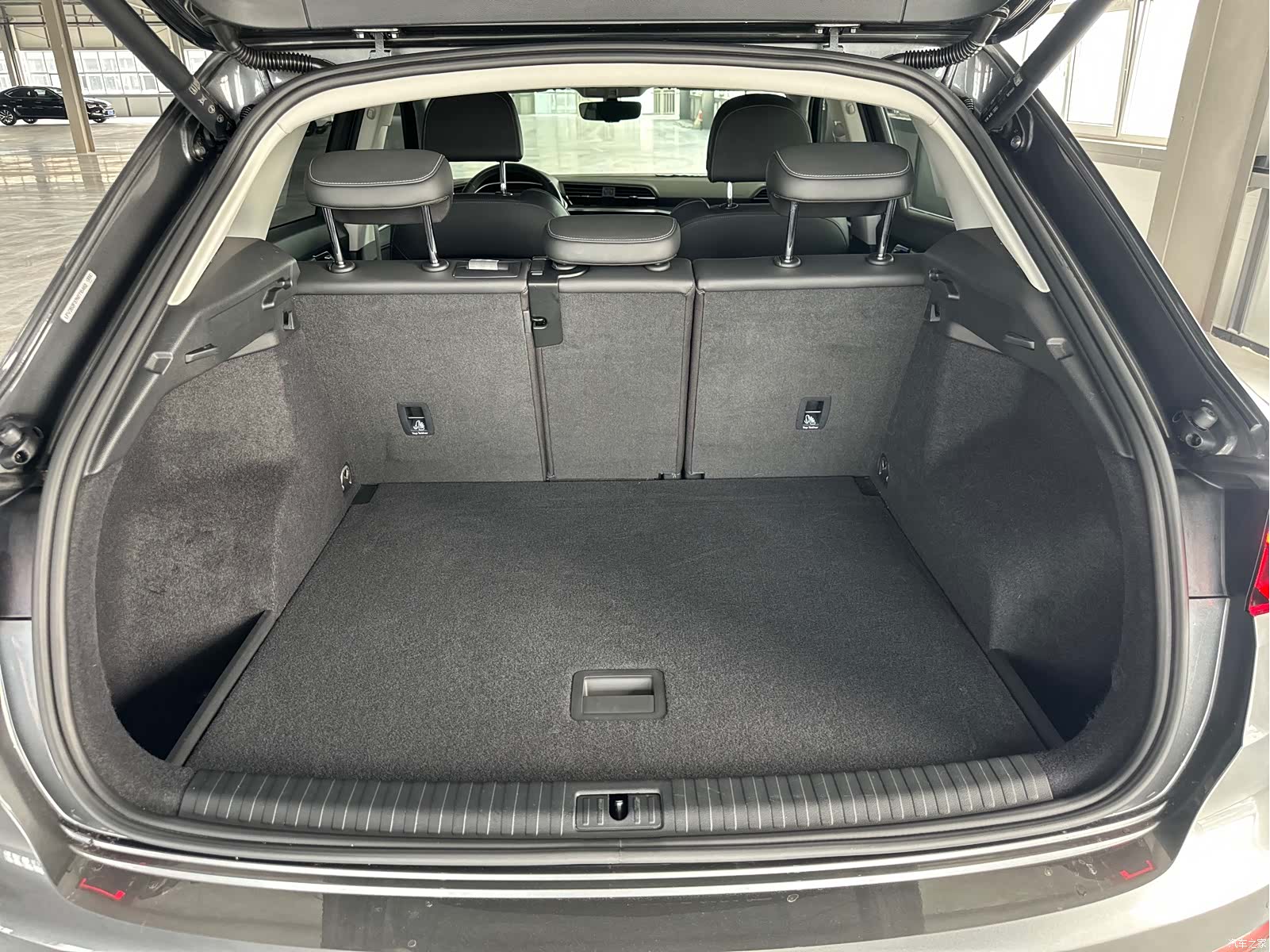 Audi Q3, 2022 24