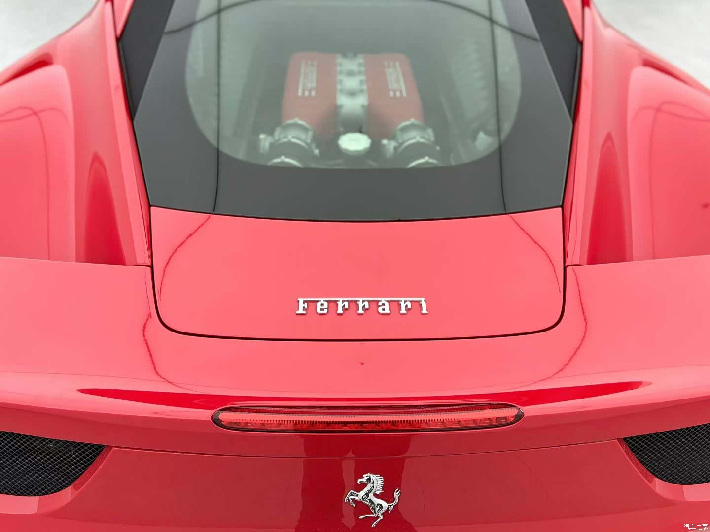 Ferrari 458, 2015 3