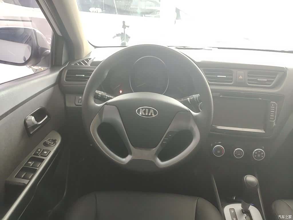 Kia K2, 2016 11