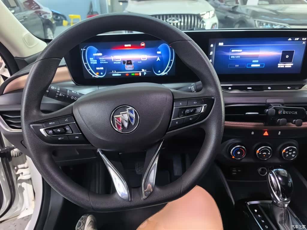 Buick Verano, 2022 11