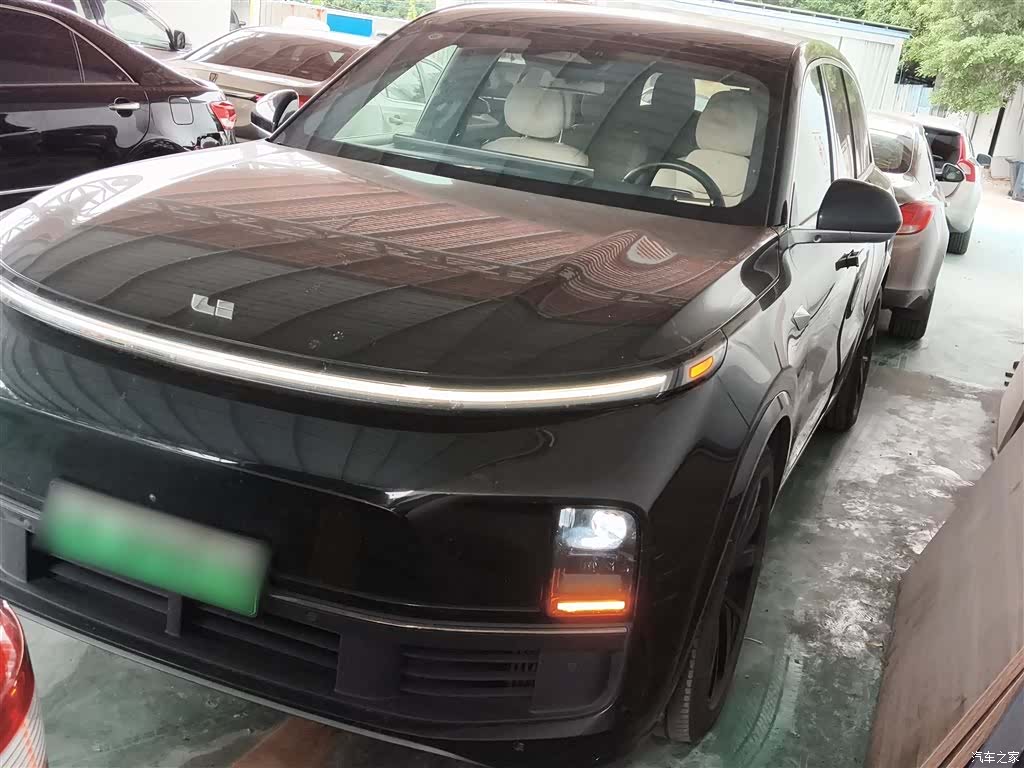 Li Auto L8, 2023 2