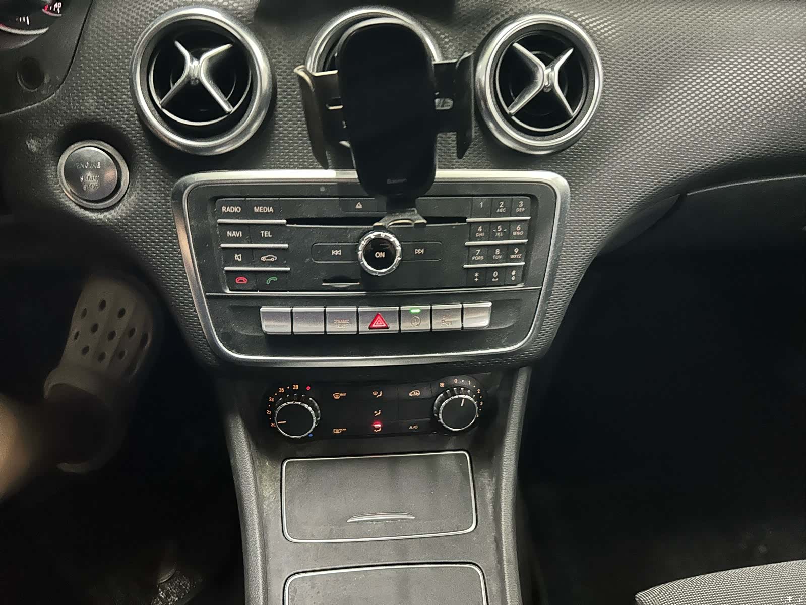 Mercedes-Benz A-Class, 2016 12